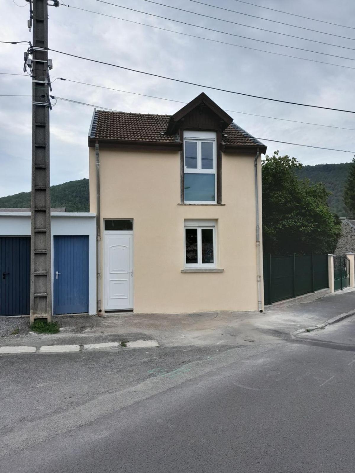 Maison Independante Revin 外观 照片